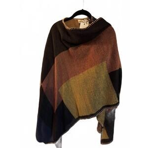 NEW URBAN MANGOZ women's colorblocked cape sweater in rust/black